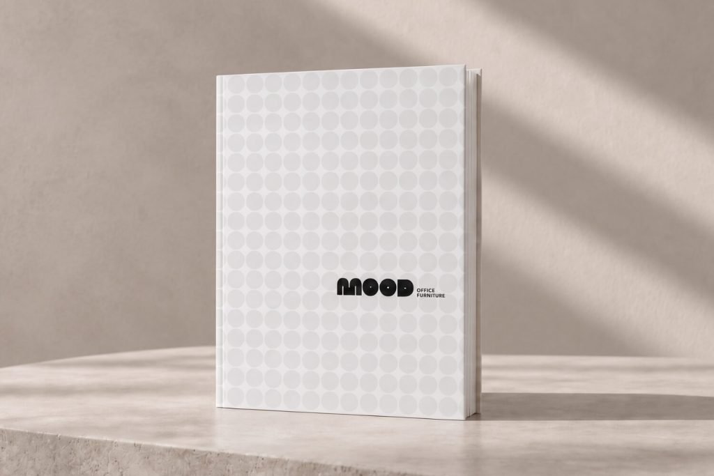 Catálogo de Cabinas Acústicas con patrón de círculos y logotipo «MOOD Office Furniture» Disponible para descargar en la pagina de descargas